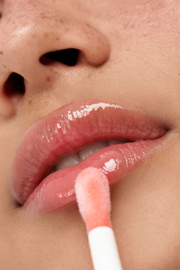 Pastel Plump Up Extra Hydrating Plumping Gloss - Dolgunlaştıran Dudak Parlatıcısı 204 Spicy Sweet